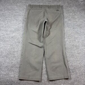 Dockers Mens Classic Fit Smart 360 Flex Chino Pants Gray Size 36x28